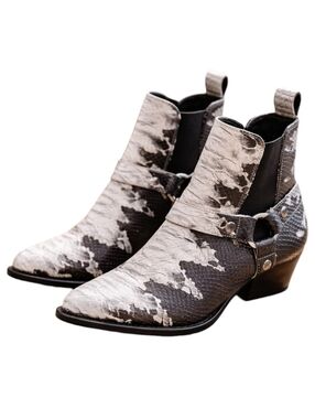 Steve Madden Windy Snake Print Western Chelsea Boots Festival Boho Black White 6